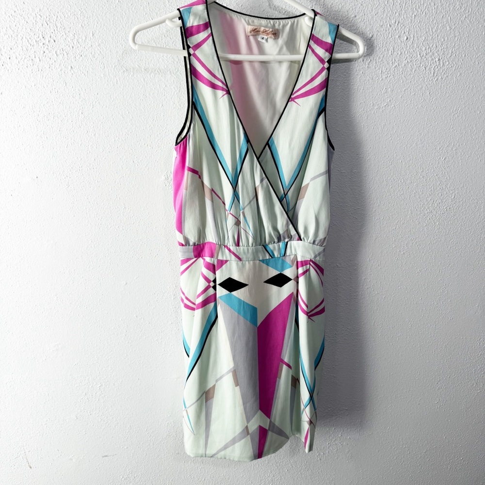 Mara Hoffman White and Cream Sheath Mini Dress V-Neck Sleeveless faux wrap sz 4